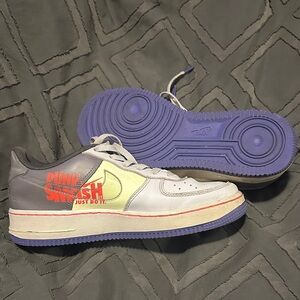 Nike Kids Sneakers in Gray, White, and Purple